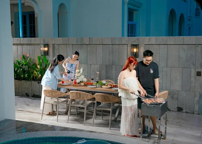 S - Center & Near - 4br Private With Pool, Jacuzzi, Sauna, Karaoke Ha Long