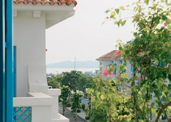 S - Center & Near - 4br Private With Pool, Jacuzzi, Sauna, Karaoke Villa Ha Long