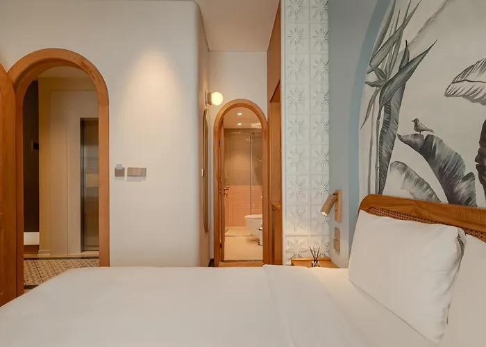 S - Center & Near - 4br Private With Pool, Jacuzzi, Sauna, Karaoke Ha Long