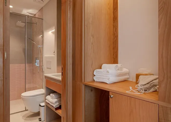 S - Center & Near - 4br Private With Pool, Jacuzzi, Sauna, Karaoke Villa Ha Long