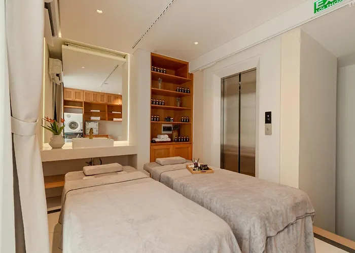 Villa S - Center & Near - 4br Private With Pool, Jacuzzi, Sauna, Karaoke